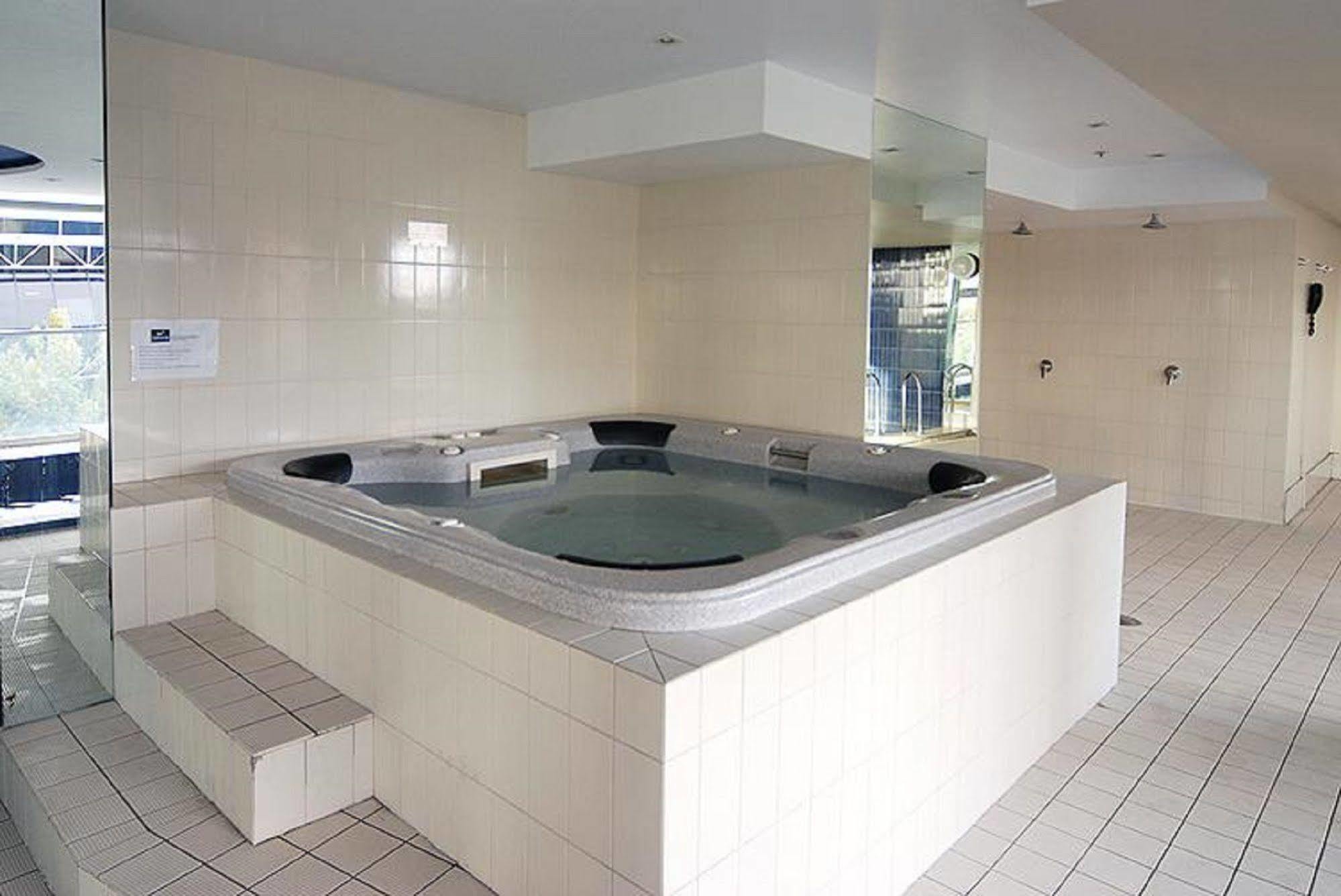La Loft Apartments North Terrace Adelaide Dış mekan fotoğraf