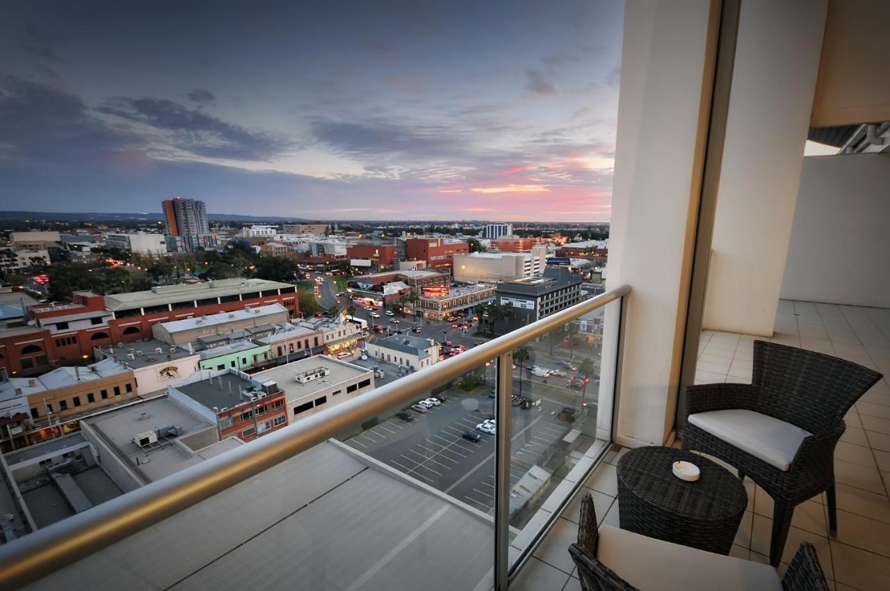 La Loft Apartments North Terrace Adelaide Oda fotoğraf