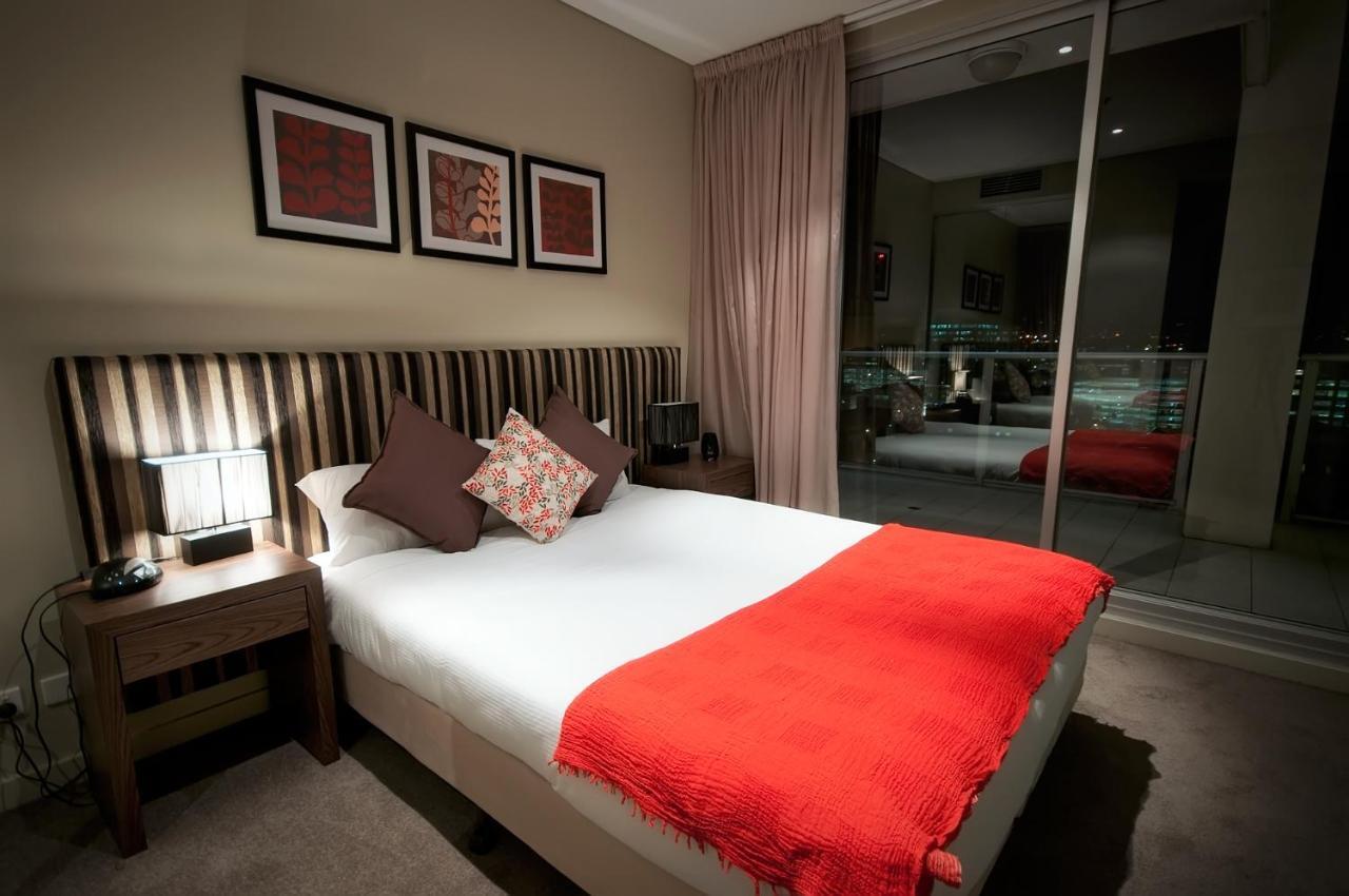 La Loft Apartments North Terrace Adelaide Oda fotoğraf